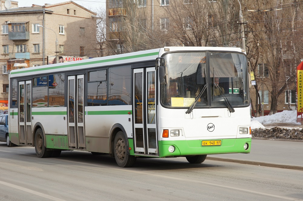 Автобусы туда. Автобус идет туда. Какой автобус туда идет. 37 Автобус Самара. Транспорт туда ходит.