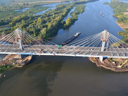 Движение по Кировскому мосту откроется в июне