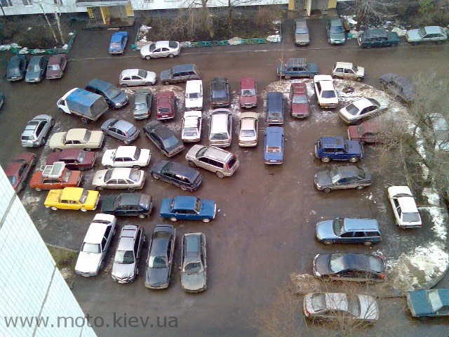 В центре Казани появится 27 платных уличных парковок