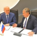 Николай Меркушкин и Игорь Сечин подписали дополнительное соглашение о сотрудничестве