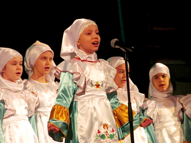 Амине Фахрутдиновне Канюкаевой!