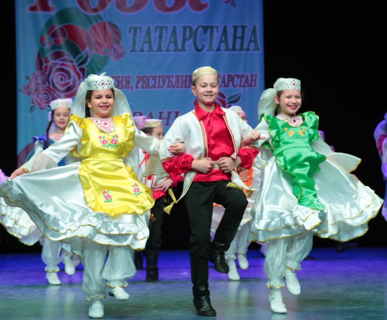Театр танца “Йолдыз” школы Яктылык  на  Международном творческом проекте “РОЗЫ ТАТАРСТАНА”(фотоотчет и видео выступления часть 2)