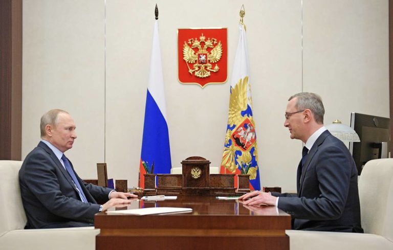 Путин принял отставку инициатора закона о праздновании Дня окончания стояния на Угре
