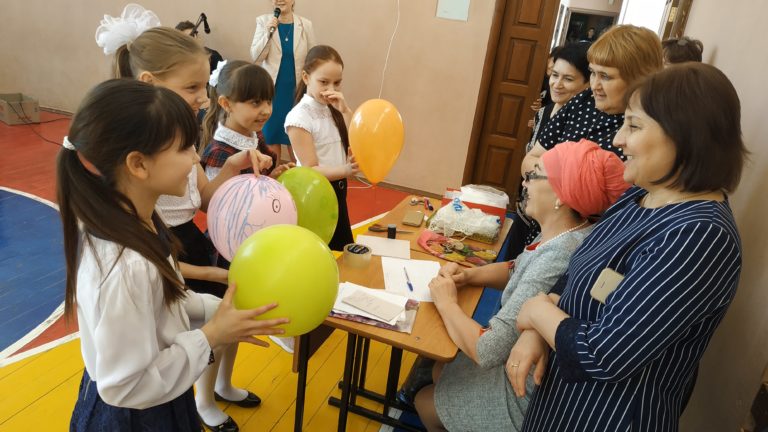 «Классные девчонки»