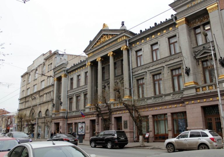 В Самарской области прекращают работу все учреждения культуры