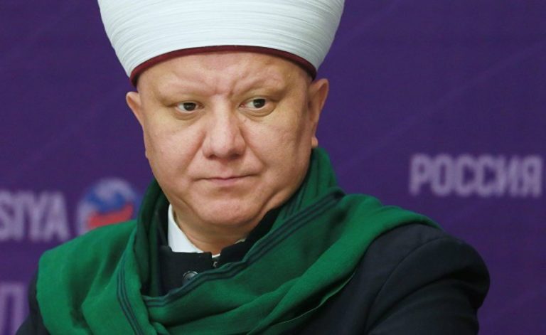 Крганов: российские мусульмане готовы встретить Ураза-байрам дома