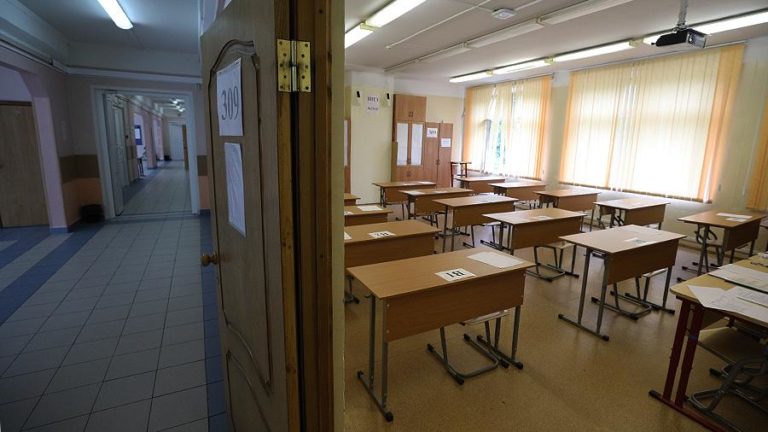 Девятиклассники не будут сдавать ОГЭ по выбору в 2020 году