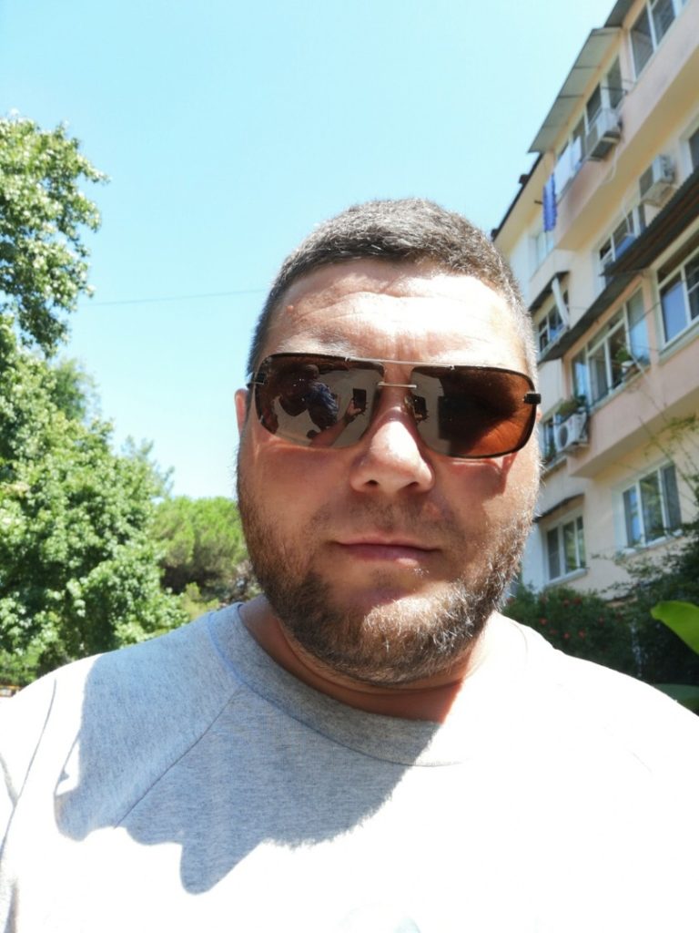 Дальнобойщик из Самары: грузоперевозки в карантин, фейки и дезинформация о вирусе.
