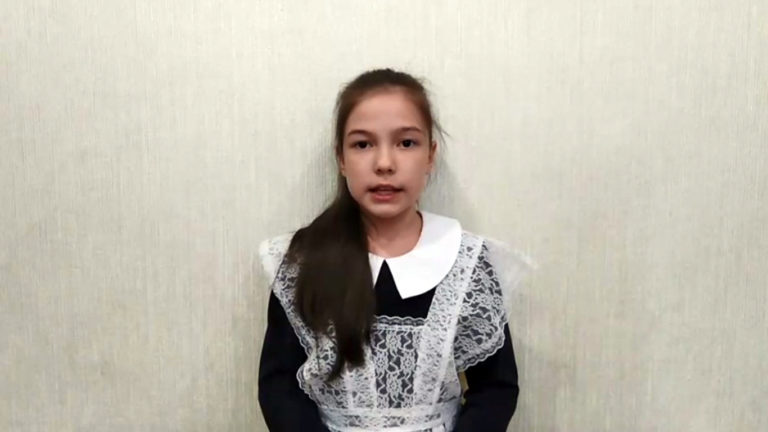 “Кызыл ромашка” Салахова Азалия