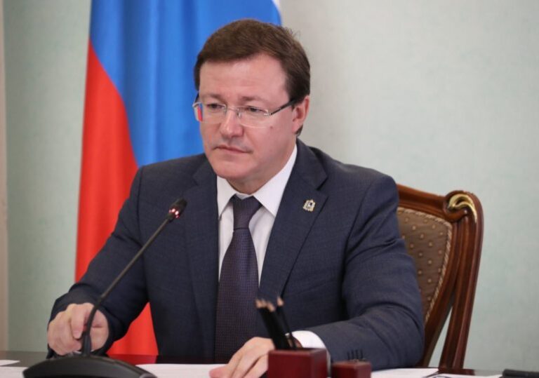 Дмитрий Азаров обратился к жителям Самарской области накануне Дня памяти и скорби