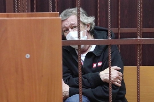 «Тех гаишников, которые раньше его отпускали, найти бы и наказать! Это развращает»