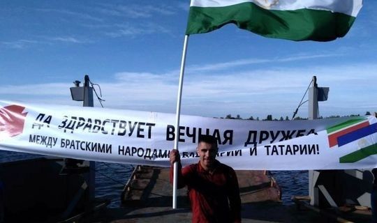 Спортсмен пробежал 180 км в честь дружбы Татарстана и Башкортостана