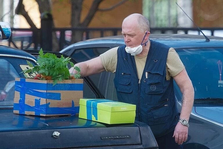 Эксперты считают, что россияне продолжат «бежать» из крупных городов в провинцию на фоне пандемии коронавируса