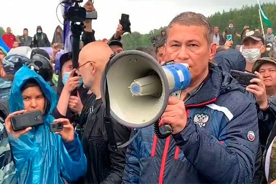 Все из-за шиханов: Минниханов обошел Хабирова в рейтинге устойчивости