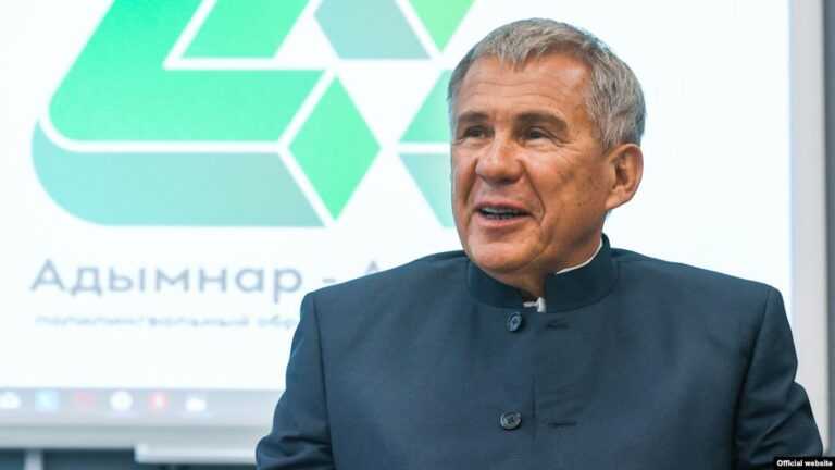 Минниханов припомнил Москве вопрос знания родного языка