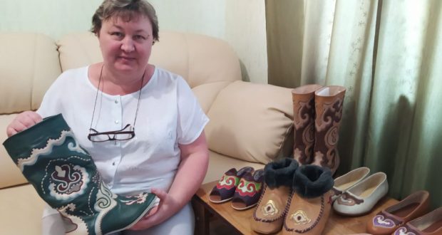 Арча читекчеләре: «Үз татарыбыз читек алырга атлыгып тормый»