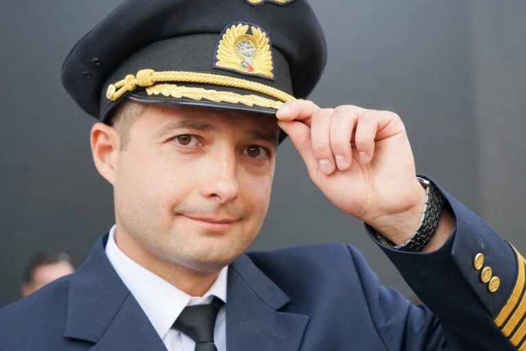 “..КАК В АВГУСТЕ ЮСУПОВ ЗАВЕРШИЛ УДАЧНО СВОЙ ЧРЕЗВЫЧАЙНЫЙ ПОЛЕТ….”