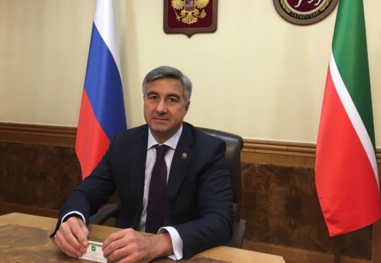 Василь Шайхразиев остался на посту вице-премьера Татарстана