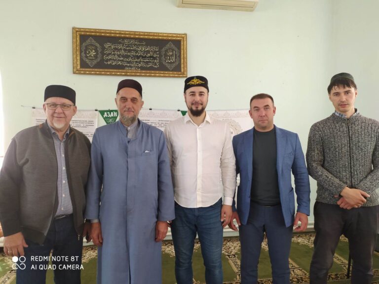 В мечети «АЗАН» состоялось важное собрание с участием муфтия Яруллина Талип-хазрята
