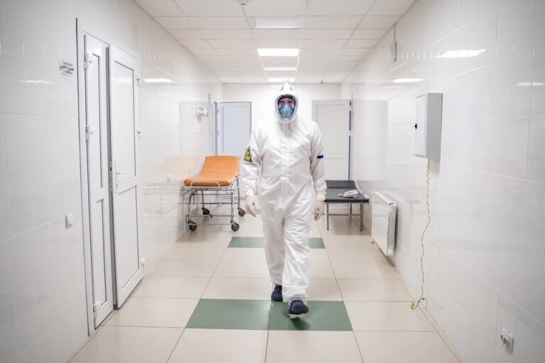 Могут вернуть некоторые ограничения: главные новости коронавируса к 6 октября 2020 года в Самарской области