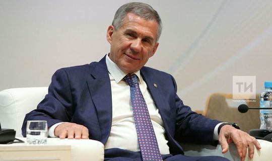 Рустам Минниханов возглавил обновленный национальный рейтинг губернаторов