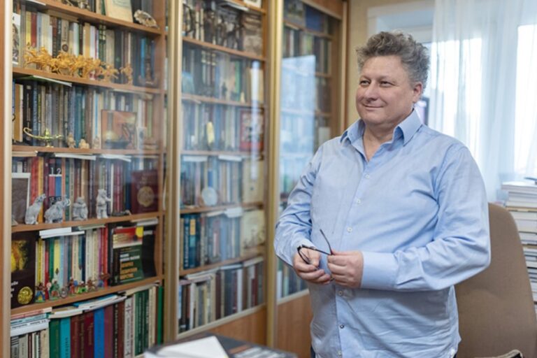 «У нас нет никакой исторической политики, только судорожные ответы на вызовы – перепись, Стояние на Угре»