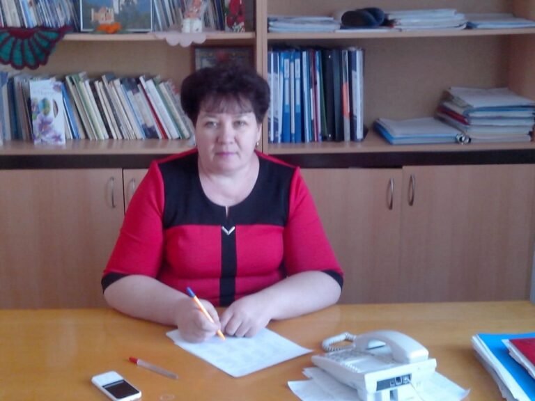 ООО СХП “Восток” поздравляет с днем рождения АЛЬФИЮ ШАМИЛОВНУ СУБЕЕВУ- директора школы села Мочалеевка!!!
