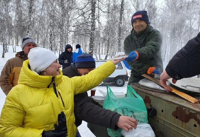Полевая кухня угощала на славу