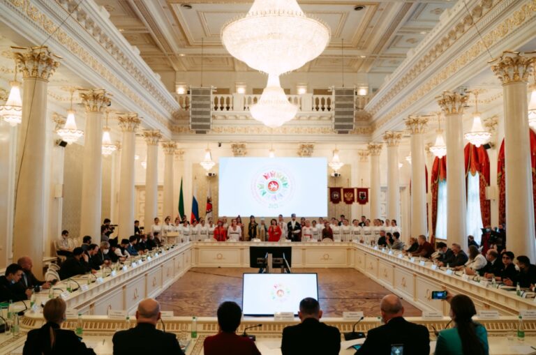 Муфтий на заседании ОП РФ рассказал об опыте ДУМ РТ по организации примечетских курсов татарского
