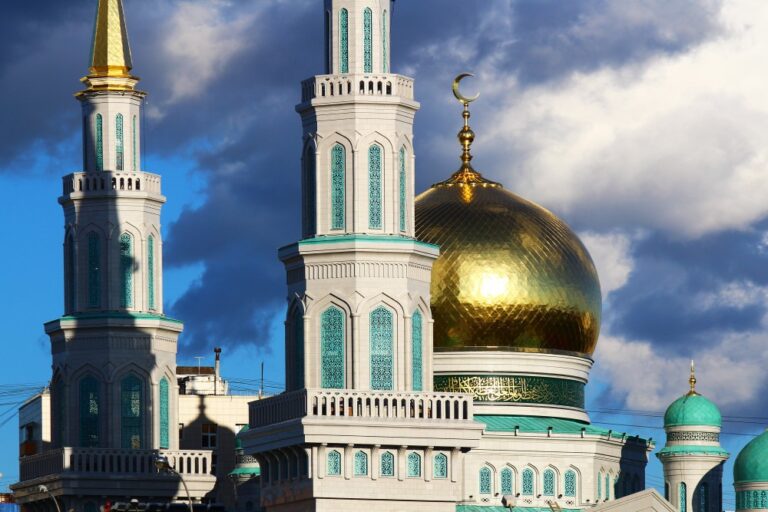 ДУМ РФ принял окончательное решение о формате празднования Курбан-байрама