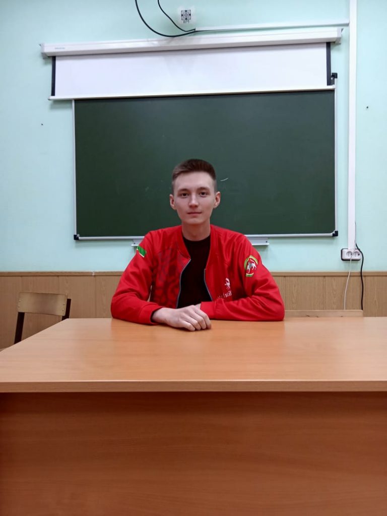 Үрнәк булырлык яшьләр үсә