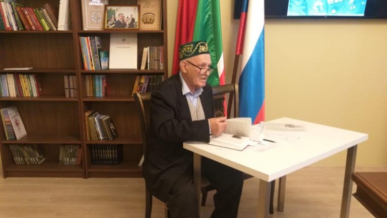 В Татарском культурном центре Санкт-Петербурга открыли «Татарскую гостиную», посвященную войне и блокаде Ленинграда