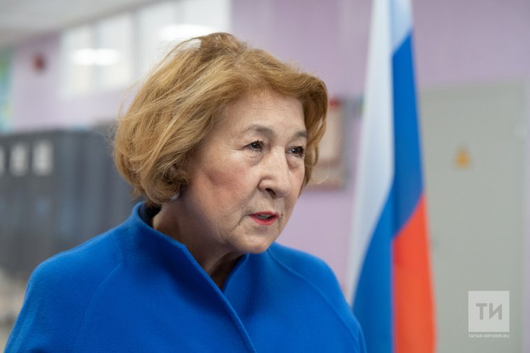 Зиля Валеева: «К теме сохранения родных языков мы будем возвращаться всегда»