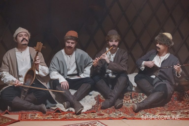 «Не было задачи создать фильм уровня Голливуда»: как в Салмачах снимают нашего «Ибн Фадлана»