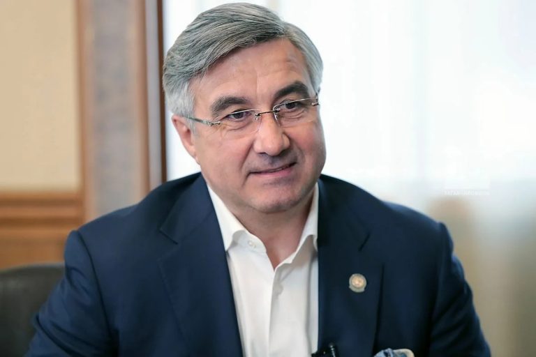 Поздравляем Василя Габтелгаязовича Шайхразиева с Днём Рождения!