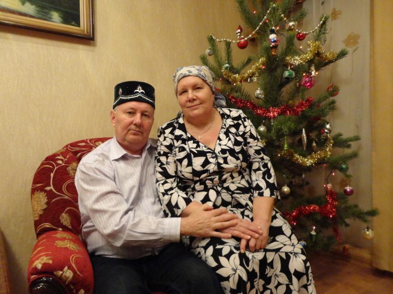 Агыйделдән китеп барам, яшьлектән үтеп барам…