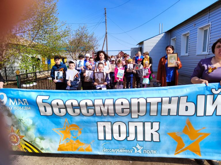 Каһарманнар даны мәңгелек…