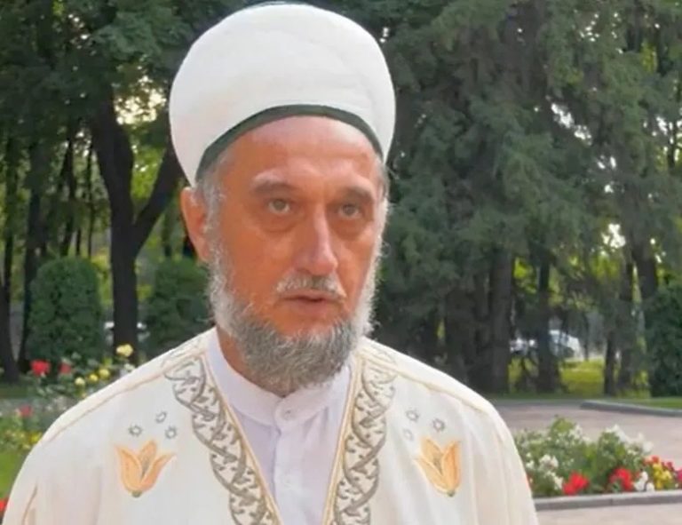 Талип хазрат Яруллин: “Защита Родины – это от веры.”