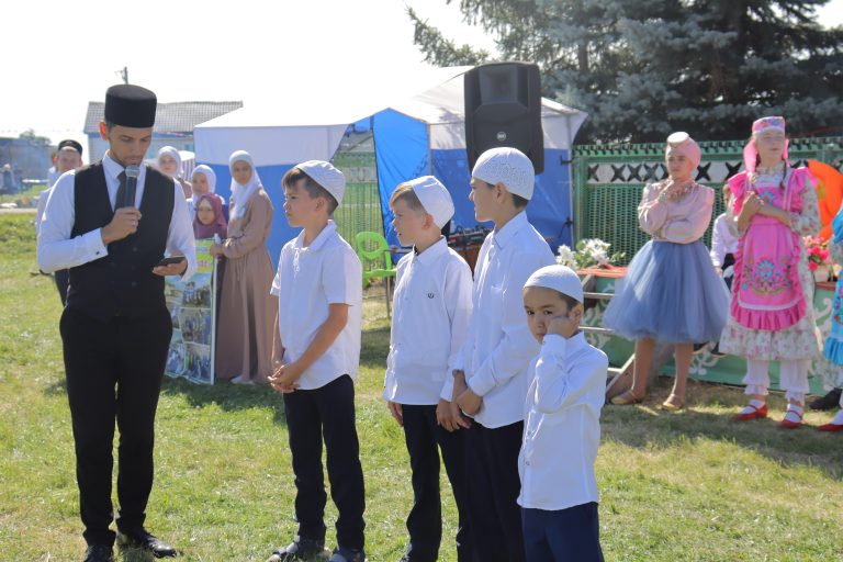 Ерактагы якын туганнар