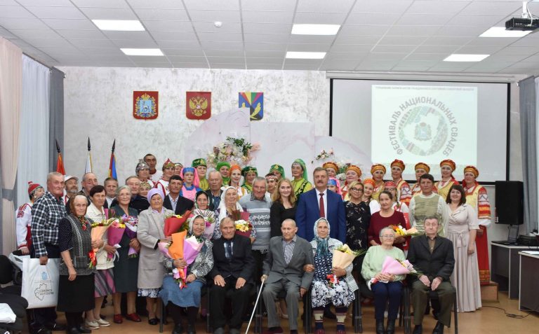 «Фестиваль национальных свадеб» прошёл на территории Челно-Вершинского района