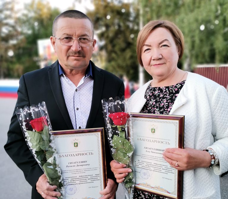 Шундыйларга авыл таяна…