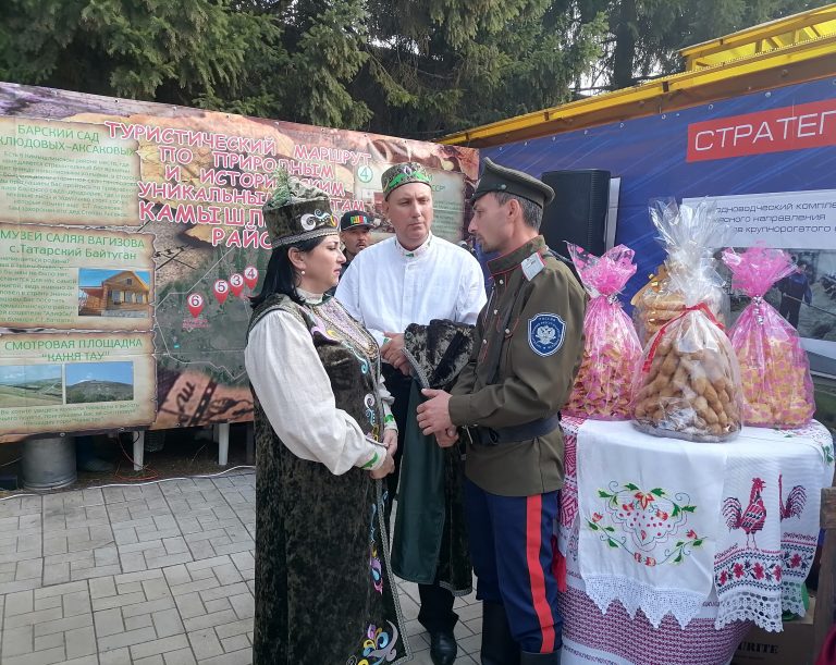 Киләсе ел уңышын кайгыртып