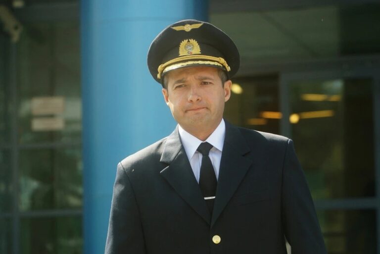 Кинокомпания назвала дату премьеры фильма о летчике-герое Дамире Юсупове