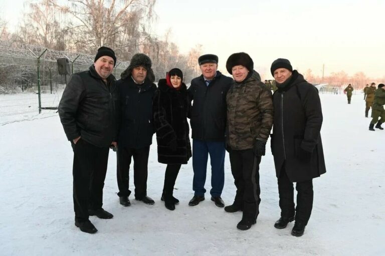 Тинчурин театры мобилизацияләнгән татарстанлылырга концерт күрсәтте