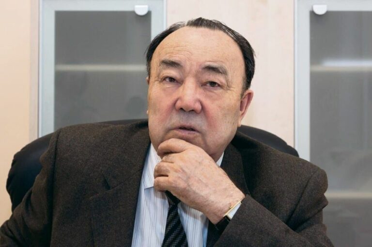 Муртаза Рахимов. С чего он начал и что оставил