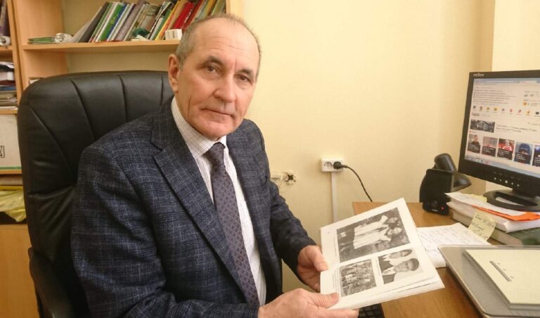 Ул бит памятник