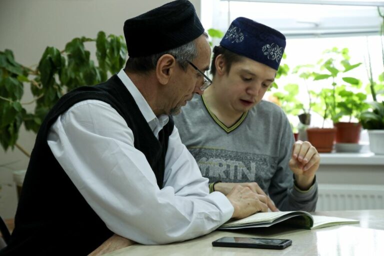 «Непричесанные» размышления филолога: пять причин, почему нужно учить татарский язык?