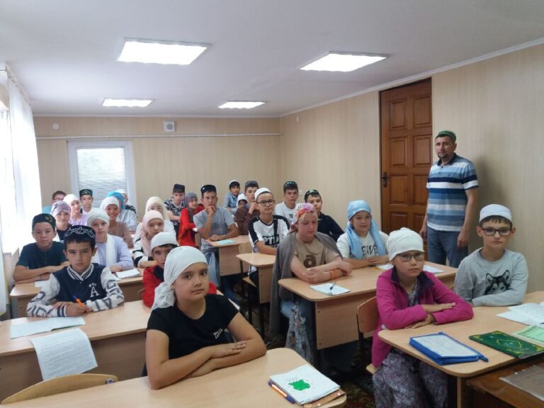 Ислам динен өйрәтү көннәре