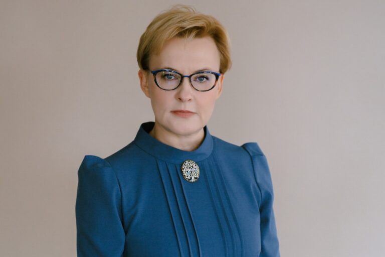 Поздравление с днём рождения главы городского округа Самара Елены Владимировны Лапушкиной