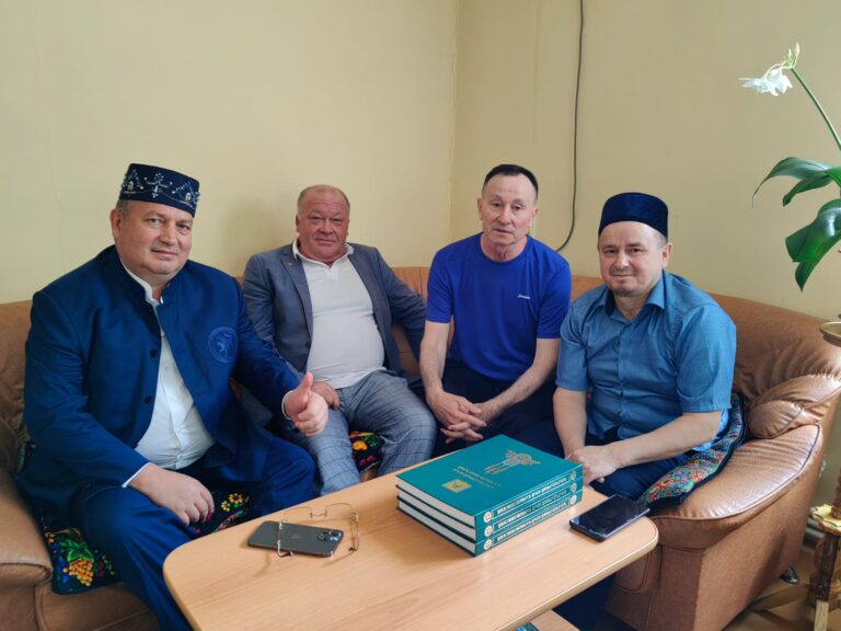 Член бюро Национального Совета Всемирного конгресса татар Фахрутдин Канюкаев с рабочей поездкой посетил город Сызрань